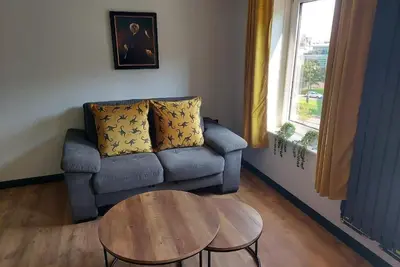 Image de Holyrood New Apartment - newly refurbished apartment with parking space