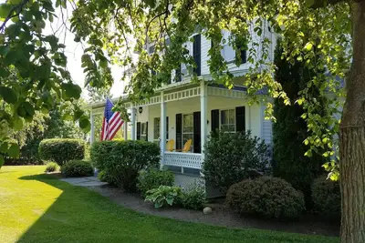 Image de Full House of Highly Rated Bed and Breakfast (Vrbo fee refund offer)