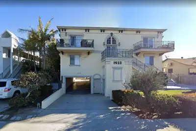 Image de Cardiff by the Sea Condo