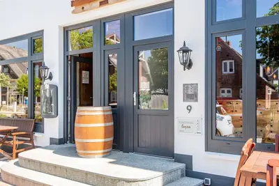 Image de Close to the beach. Right in the middle. Cozy. - Boysen Townhouse