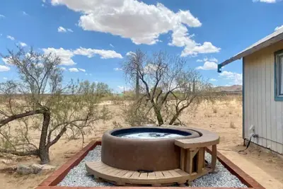 Image de â—‡This Is Itâ—‡ Landers Desert Getaway 15 min to Joshua Tree, 1 Br\/1bath