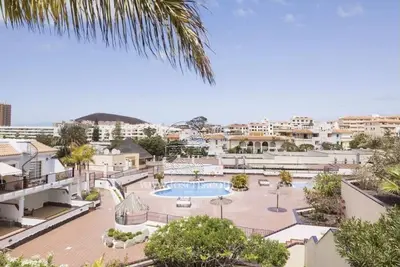 Image de Sunny vacation apartment \"La Soleil\" with sea view, top floor
