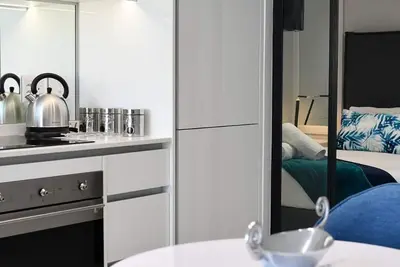 A luxurious apart-hotel for business or leisure travelers in Waterfall City!