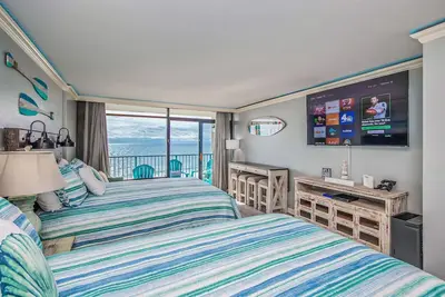 Image de Last Minute Discount Available l Oceanfront Condo