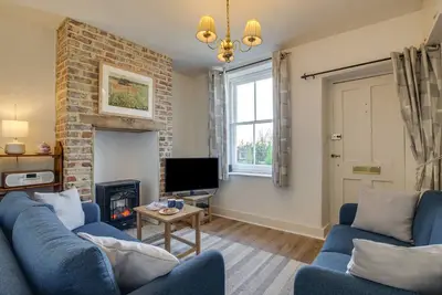 Image de Sparrow Cottage - Deux Chambres Maison, Couchages 4
