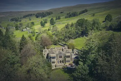 Oughtershaw Hall -  a large propertie that sleeps 16 guests  in 8 bedrooms