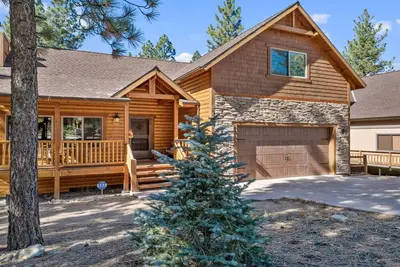Image de Gorgeous! Hot Tub/Skee-Ball! - Woodside Lodge