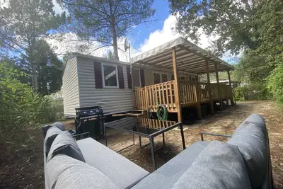 Image de Mobilhome sous les pins - près de la plage