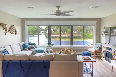 Image de Hunter Springs View, Relaxing Waterfront Retreat - 90 day min