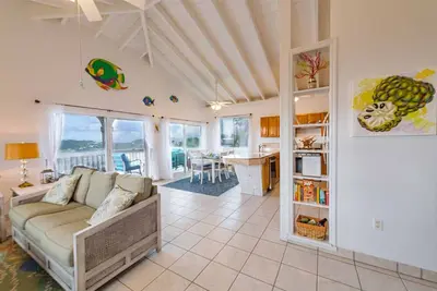 Image de Villa Sugarapple: 2 King Br, Ac, pool, near beach and town