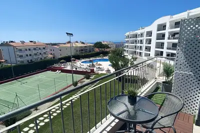 Image de Luxury sea-view 1-room apartment hosting up to 4 people