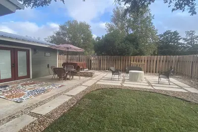 Image de Newly Renovated Ranch House with Open Concept