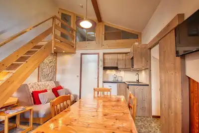 Image de Confortable Duplex Mezzanine - Pied des Pistes et Balcon