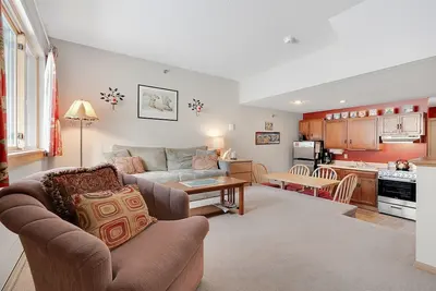 Image de Sunrise A-122 | 1 Bed, 1 Bath