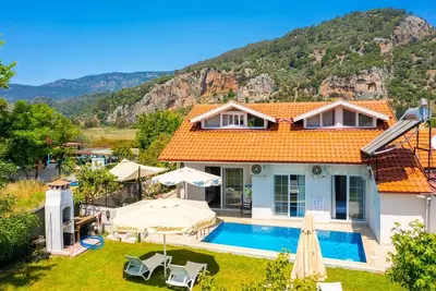 Image de Villa Zonkdemir - Quatre Chambres Villa, Couchages 8