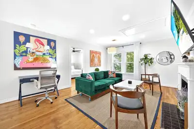 Image de 1716 Fairview 2king/1ba Top Apt Duplex Pets Ok!