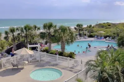 Image de Enjoy the Beach & Sound in a Gorgeous 3 Bed Ocean Club Updated Condo & 2 Pools