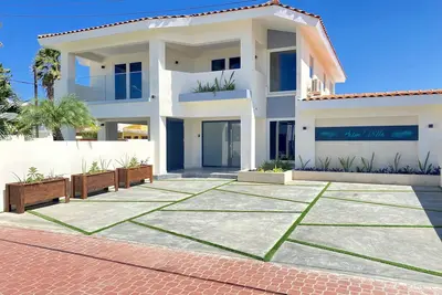 Complete villa