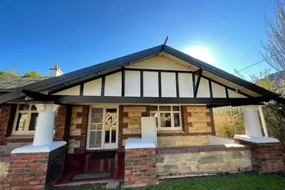 Image de Westbourne Park Salt Pool and Spa; a Pet Friendly 8br Family Retreat w/ Salt Pool, Near City & Cafés