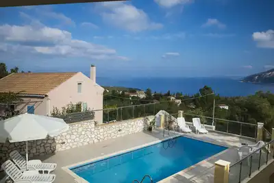 Image de Outstanding view of Ithaca and Lefkada at the ouskirts of Fiskardo