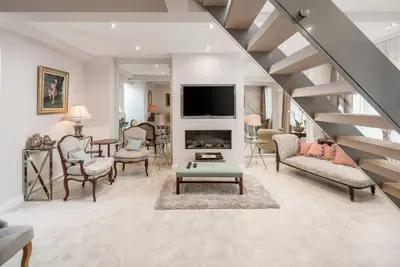 Image de Elegant house with rooftop terrace