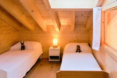 Image de Magnifique maison de vacances privée pour 4 personnes avec Wifi, Tv, terrasse et parking