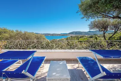 Image de Appartement 'Bella Vista Marinella 2' avec vue mer, terrasse, climatisation et Wi-Fi