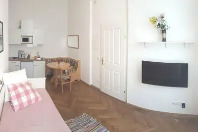 Image de Klimatisiertes Apartment im Zentrum nahe Ring (A33)