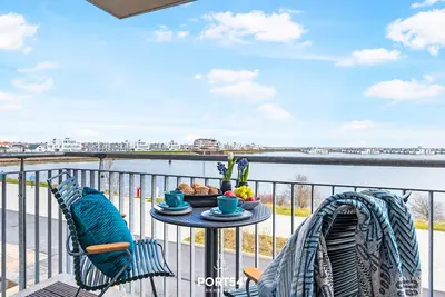 Image de Hafenflair 1 - harbor view, balcony, 1st row on the water, 1st floor, shower room