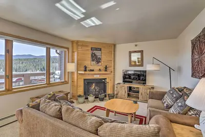 Image de Condo w/ Views & Hot Tub Access in Silverthorne!