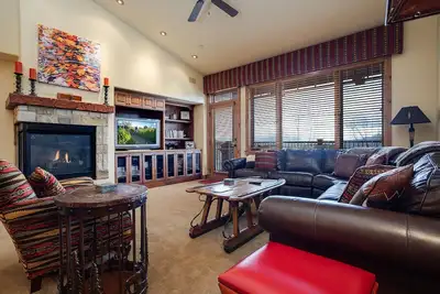 Image de El5302 | Great Mountain Escape | Top Floor with Vaulted Ceiling | Air Chilling