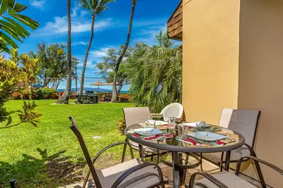 Image de Ocean View Condo with Fast WiFi, W/D, & Shared Pool - Across from the Beach