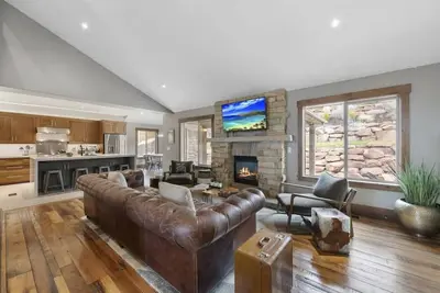 Image de Heber Hideaway: Exquisite Home|New Hot Tub