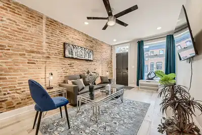 Image de Baltimore Rowhouse Close To Water King Bed Parking