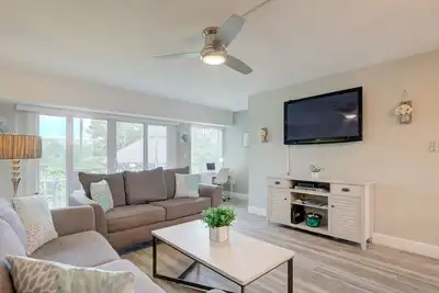Image de 3bed vacation ocean side townhome  2pools, marina, lagoon, golf cart, bikes, kayaks