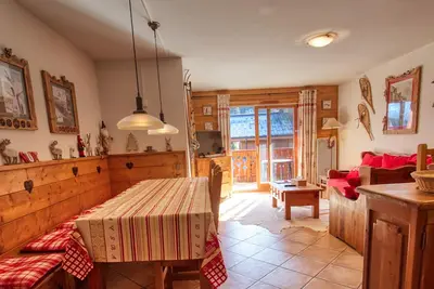 Image de Bel appartement 3 chambres au pied des pistes Ă Morillon 1100 avec balcon et wifi