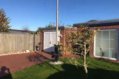 Image de Cozy vacation home directly on the dike