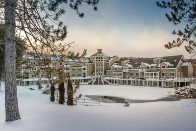 Image de Romantic Getaway or Family winter adventures in 2bd Loft w\/resort activities