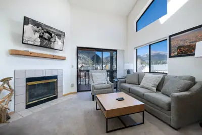 Image de Mountainside Ridgeview Condo: Beautiful Views!