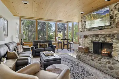 Image de Outpost: Yampa 2424 - Aspens Location!