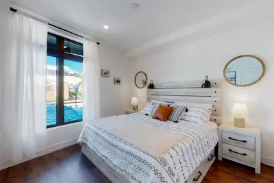 Image de Welcome to Mountain Dreams + River Streams!