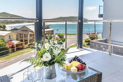 Image de Carinya Bay View Unit 1 16 Tuna Crescent