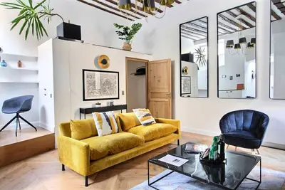 Image de New 2bd 2bth in Le Marais, quiet, sunny, high standards