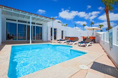 Image de Luxury private villa with panoramic sea views