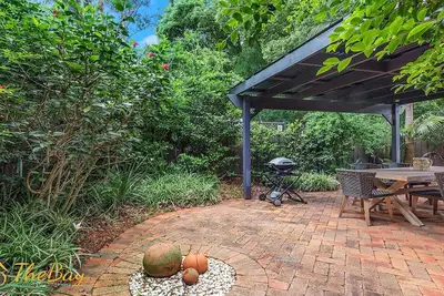 Image de Christmas Bush Ave 3-11a - 4 mins walk to Dutchies Beach and close to town
