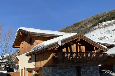 Image de Le Refuge du Cabri -15 personnes- sauna - jacuzzi Les Ménuires -Skis aux Pieds