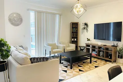 Image de Cozy and modern townhome with private pool near theme parks