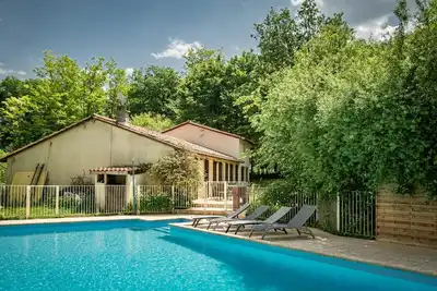 Image de Maison de vacances avec piscine privée clôturée