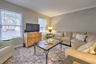 Image de Charming Southern Pines Abode - Walk to Dtwn!