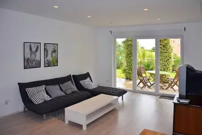 Image de Appartement chic avec grande terrasse